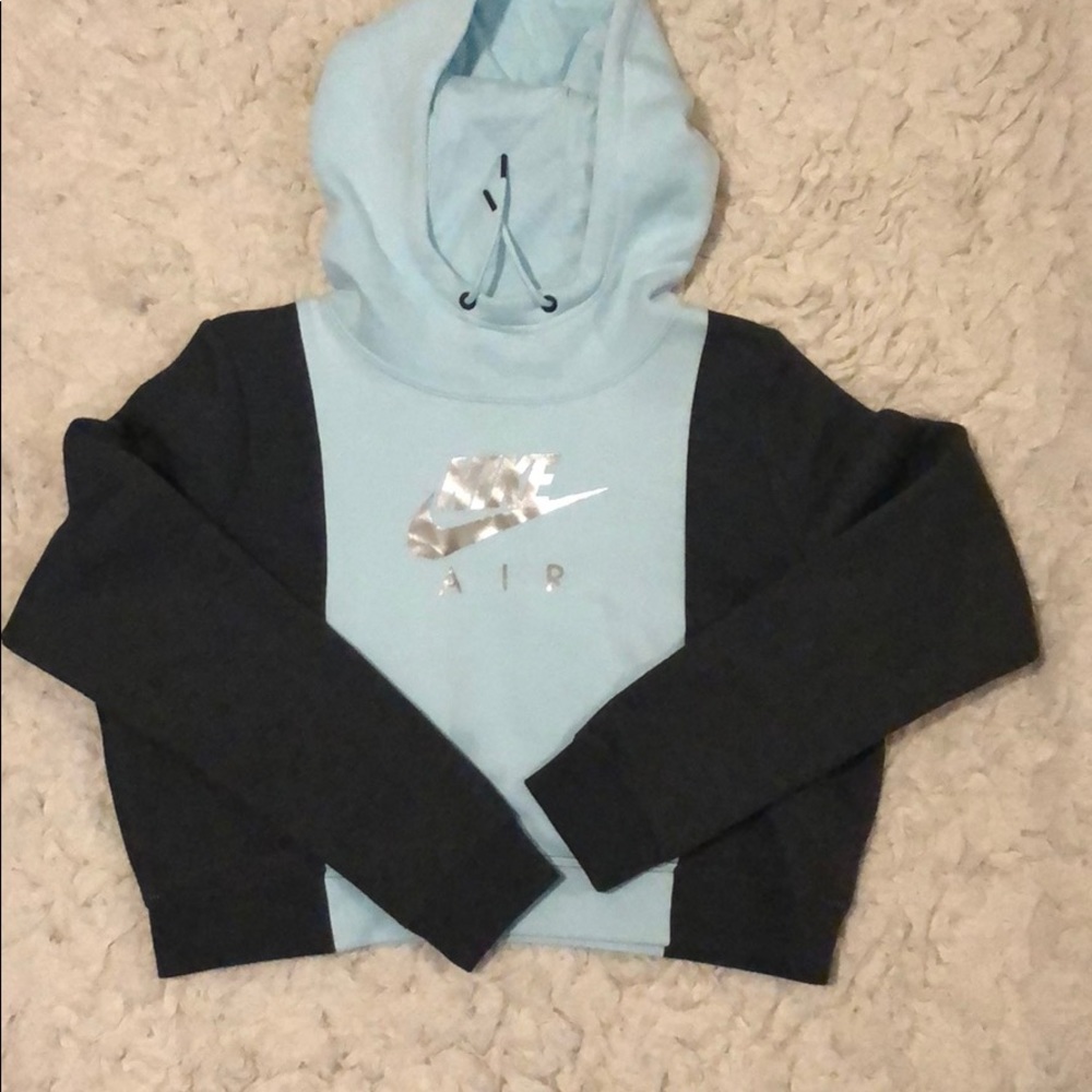 Nike cropped gray and baby blue hoodie